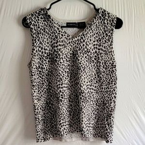 Animal print sleeveless top
